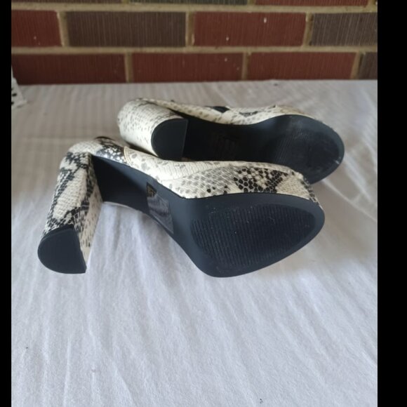 Snake Heels Boots - Picture 5 of 5
